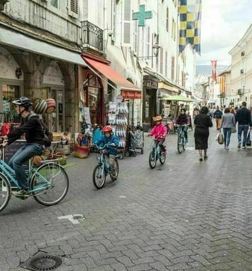 Découverte du centre historique de Chambéry à vélo