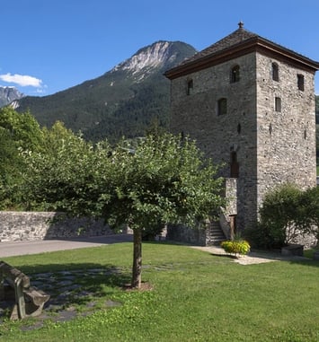 Visite libre de la Tour Sarrazine