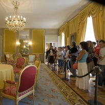 Visite des salons d'honneur du château des ducs de Savoie
