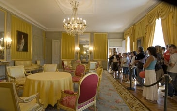 Visite des salons d'honneur du château des ducs de Savoie