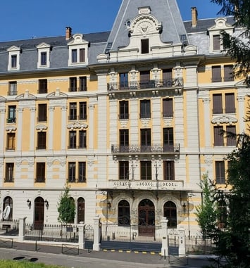 L'ancien palace 1900 Regina Grand Hôtel Bernascon