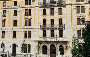 L'ancien palace 1900 Regina Grand Hôtel Bernascon