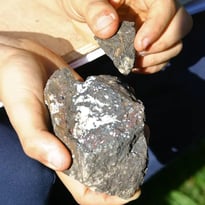 "Minerais, minéraux, cristaux" : devenez des min'héros