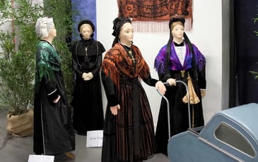 Les costumes de Savoie s'exposent à Francin